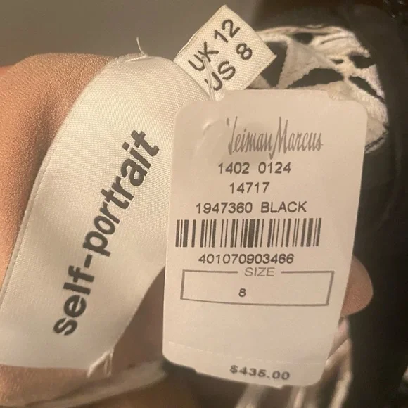 Self Portrait
Guipure-Lace Mini Dress - Picture 5 of 5